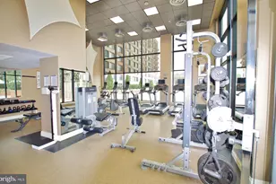 2451 Midtown Ave, Alexandria, VA 22303 - Photo 25