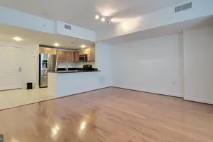 2451 Midtown Ave, Alexandria, VA 22303 - Photo 7