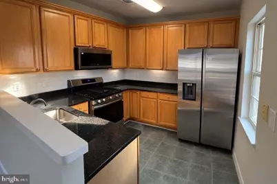 11330 Westbrook Mill Lane #304, Fairfax, VA 22030 - Photo 9