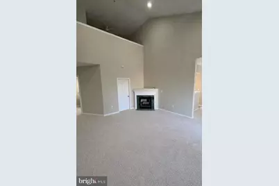 11330 Westbrook Mill Lane #304, Fairfax, VA 22030 - Photo 5