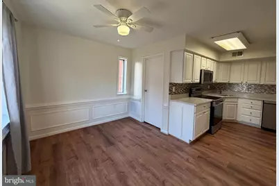 4597 Logsdon Drive #36, Annandale, VA 22003 - Photo 5