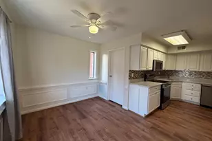 4597 Logsdon Dr, Annandale, VA 22003 - Photo 5