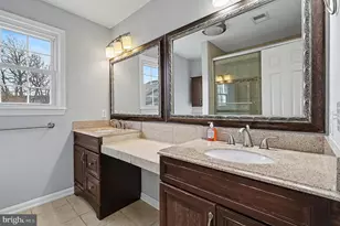 5819 Stone Ridge Dr, Centreville, VA 20120 - Photo 19