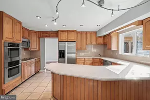 5819 Stone Ridge Dr, Centreville, VA 20120 - Photo 13