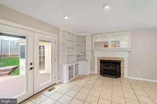 5819 Stone Ridge Dr, Centreville, VA 20120 - Photo 9