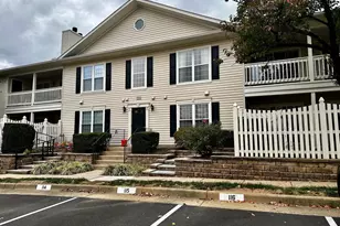 10204 Ashbrooke Ct, Oakton, VA 22124 - Photo 17