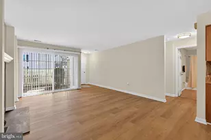 10204 Ashbrooke Ct, Oakton, VA 22124 - Photo 5