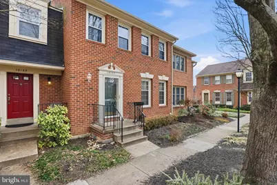 10137 Village Knolls Court, Oakton, VA 22124 - Photo 1