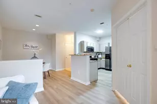 14301 Grape Holly Grove, Centreville, VA 20121 - Photo 11