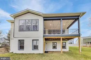 3897 Hillview Ct, Alexandria, VA 22310 - Photo 53