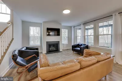 3897 Hillview Court, Alexandria, VA 22310 - Photo 9