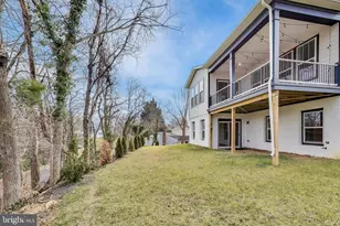 3897 Hillview Ct, Alexandria, VA 22310 - Photo 55