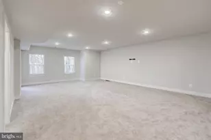 3897 Hillview Ct, Alexandria, VA 22310 - Photo 45