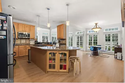 4924 Berkshire Woods Drive, Fairfax, VA 22030 - Photo 17