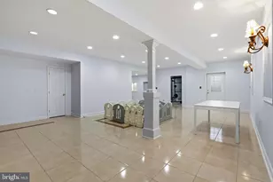 4924 Berkshire Woods Dr, Fairfax, VA 22030 - Photo 45