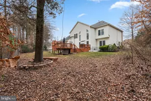 4924 Berkshire Woods Dr, Fairfax, VA 22030 - Photo 53