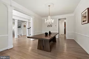 4924 Berkshire Woods Dr, Fairfax, VA 22030 - Photo 11