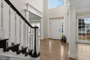 4924 Berkshire Woods Dr, Fairfax, VA 22030 - Photo 7