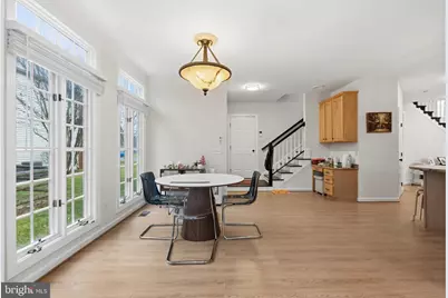 4924 Berkshire Woods Drive, Fairfax, VA 22030 - Photo 23