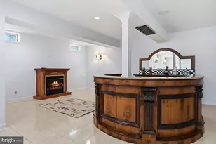 4924 Berkshire Woods Dr, Fairfax, VA 22030 - Photo 41