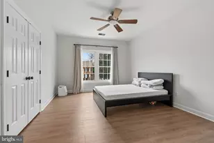 4924 Berkshire Woods Dr, Fairfax, VA 22030 - Photo 33