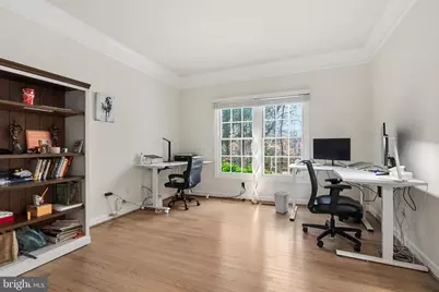 4924 Berkshire Woods Drive, Fairfax, VA 22030 - Photo 13