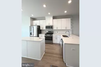 4308 Ellipse Terrace, Chantilly, VA 20151 - Photo 7