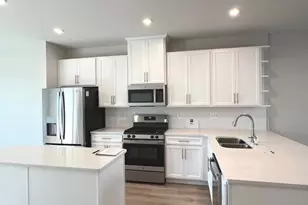 4308 Ellipse Ter, Chantilly, VA 20151 - Photo 7