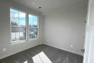 4308 Ellipse Ter, Chantilly, VA 20151 - Photo 5