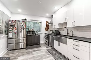 2045 Winged Foot Ct, Reston, VA 20191 - Photo 23