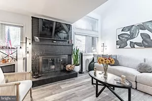 2045 Winged Foot Ct, Reston, VA 20191 - Photo 11