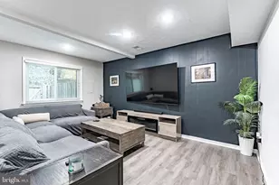 2045 Winged Foot Ct, Reston, VA 20191 - Photo 5