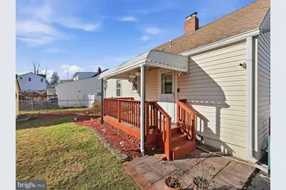 6821 Barrett Road, Falls Church, VA 22042 - Photo 29