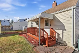 6821 Barrett Rd, Falls Church, VA 22042 - Photo 29