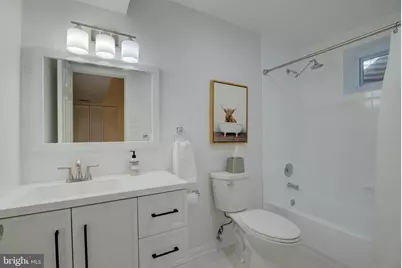 929 Holly Creek Drive, Great Falls, VA 22066 - Photo 21