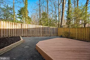 1501 Chatham Colony Ct, Reston, VA 20190 - Photo 27