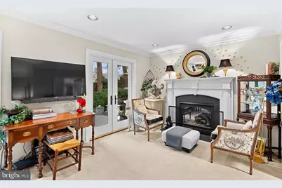 8527 Pappas Way, Annandale, VA 22003 - Photo 17