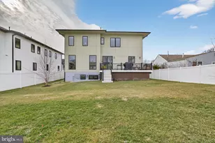 1815 Peabody Dr, Falls Church, VA 22043 - Photo 47