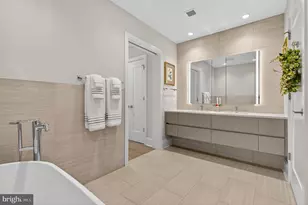 7887 Jones Branch Dr, McLean, VA 22102 - Photo 53