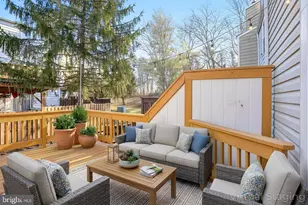 5905 St Giles Way, Alexandria, VA 22315 - Photo 11