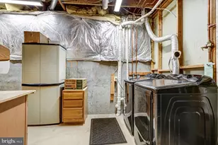 5905 St Giles Way, Alexandria, VA 22315 - Photo 37