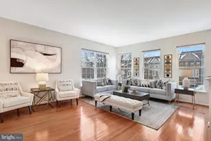 6240 Frosty Winter Ct, Centreville, VA 20120 - Photo 3