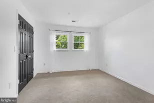 12004 Taliesin Pl, Reston, VA 20190 - Photo 17