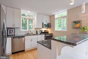 2300 Kimbro St, Alexandria, VA 22307 - Photo 17