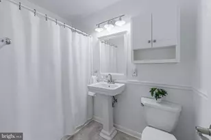 12154 Captiva Ct, Reston, VA 20191 - Photo 17