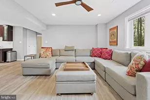 1411 Aldenham Ln, Reston, VA 20190 - Photo 19