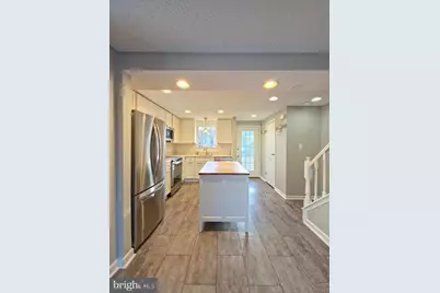 1640 Fieldthorn Drive, Reston, VA 20194 - Photo 3