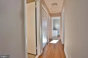 8518 Forest St, Annandale, VA 22003 - Photo 11