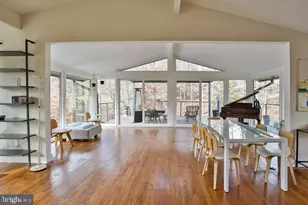 8518 Forest St, Annandale, VA 22003 - Photo 33