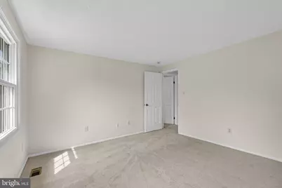 1153 Kettle Pond Lane, Great Falls, VA 22066 - Photo 37